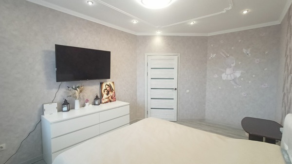 Продам однокомнатную (1-комн.) квартиру, Энгельса ул, 28, Ханты-Мансийск г