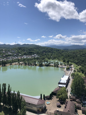 Продам двухкомнатную (2-комн.) квартиру, Лермонтова ул, 4, Нальчик г