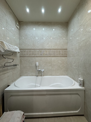 Продам трехкомнатную (3-комн.) квартиру, Жданова ул, 21кБ, Ростов-на-Дону г