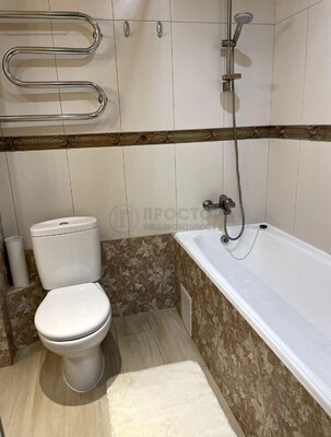 Продам двухкомнатную (2-комн.) квартиру, Краснопрудная ул, 1, Москва г