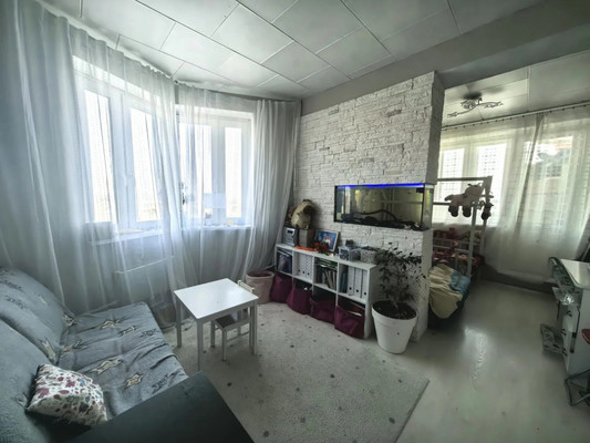 Продам двухкомнатную (2-комн.) квартиру, Северный (Купелинка мкр) кв-л, 15, Сапроново д