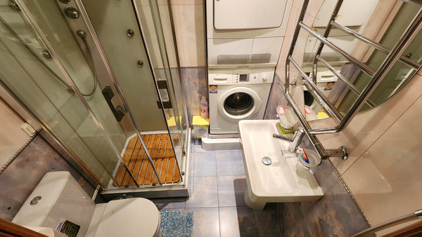 Продам трехкомнатную (3-комн.) квартиру, Савушкина ул, 140, Санкт-Петербург г