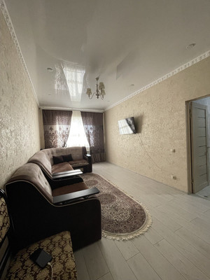 Продам двухкомнатную (2-комн.) квартиру, Профсоюзная ул, 210д, Вольный Аул кп