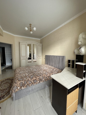 Продам двухкомнатную (2-комн.) квартиру, Профсоюзная ул, 210д, Вольный Аул кп