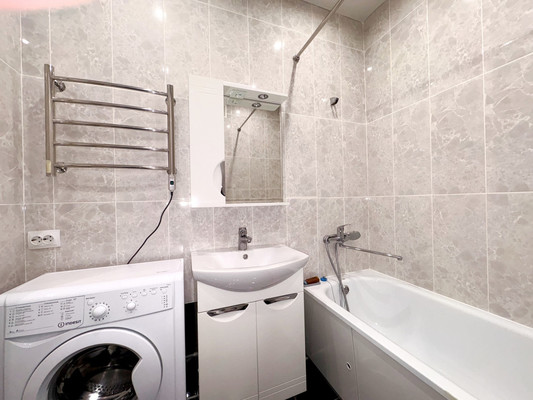 Продам однокомнатную (1-комн.) квартиру, Антонова ул, 76, Пенза г