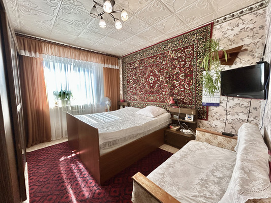 Продам двухкомнатную (2-комн.) квартиру, Ладожская ул, 133, Пенза г