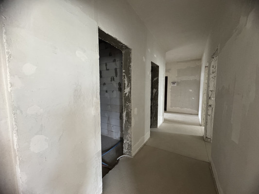 Продам трехкомнатную (3-комн.) квартиру, Крымской весны ул, 6к1, Мирное с