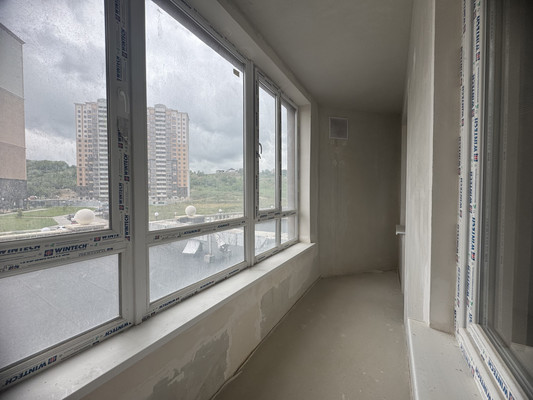 Продам трехкомнатную (3-комн.) квартиру, Крымской весны ул, 6к1, Мирное с