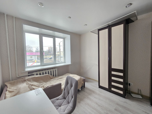 Продам однокомнатную (1-комн.) квартиру, Ленинского Комсомола ул, 1, Рязань г