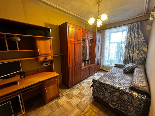 Продам трехкомнатную (3-комн.) квартиру, Большой Казачий пер, 9, Санкт-Петербург г