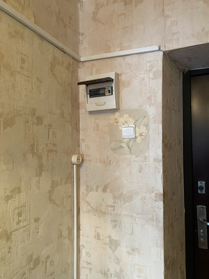 Продам двухкомнатную (2-комн.) квартиру, Калинина ул, 18/20, Тихорецк г