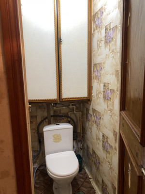 Продам двухкомнатную (2-комн.) квартиру, Калинина ул, 18/20, Тихорецк г