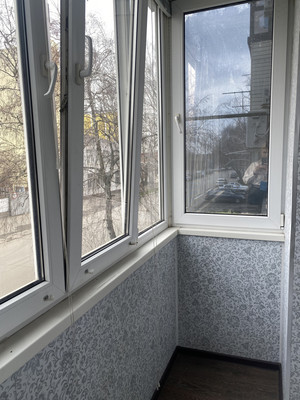 Продам двухкомнатную (2-комн.) квартиру, Калинина ул, 18/20, Тихорецк г