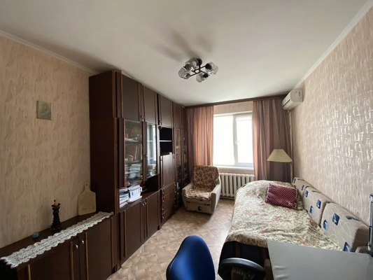 Продам многокомнатную квартиру, Дружбы ул, 3, Парковый п