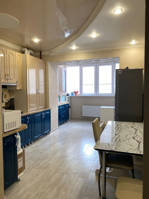 Продам двухкомнатную (2-комн.) квартиру, Передовая ул, 201, Тихорецк г