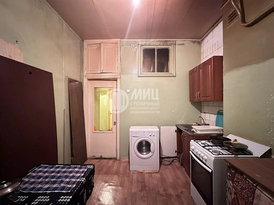 Продам трехкомнатную (3-комн.) квартиру, Ломоносовский пр-кт, 4к2, Москва г