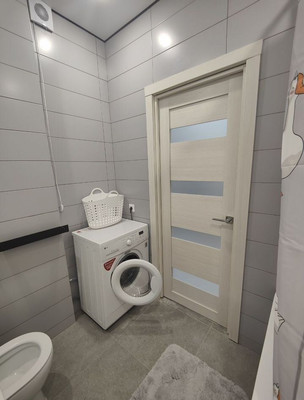 Продам однокомнатную (1-комн.) квартиру, Зеленая ул, 6, Мирный п