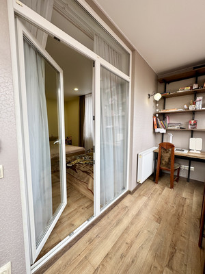 Продам трехкомнатную (3-комн.) квартиру, 9 Апреля ул, 88ка, Калининград г