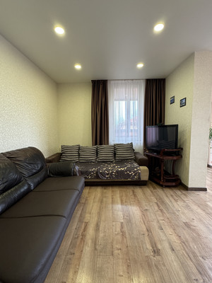 Продам трехкомнатную (3-комн.) квартиру, 9 Апреля ул, 88ка, Калининград г