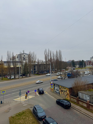 Продам трехкомнатную (3-комн.) квартиру, 9 Апреля ул, 88ка, Калининград г