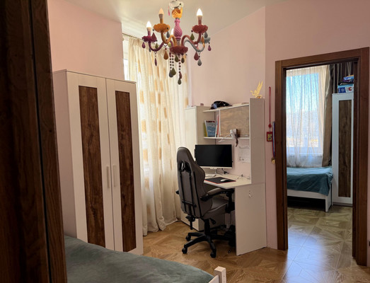 Продам трехкомнатную (3-комн.) квартиру, Ворошилова ул, 25Ак1, Санкт-Петербург г