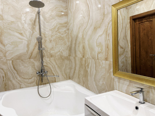 Продам трехкомнатную (3-комн.) квартиру, Ворошилова ул, 25Ак1, Санкт-Петербург г