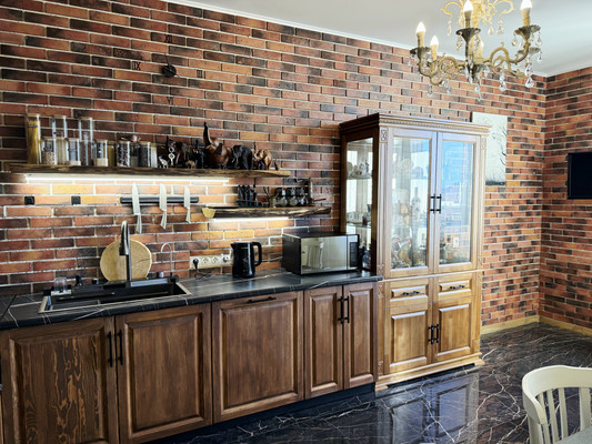 Продам трехкомнатную (3-комн.) квартиру, Ворошилова ул, 25Ак1, Санкт-Петербург г