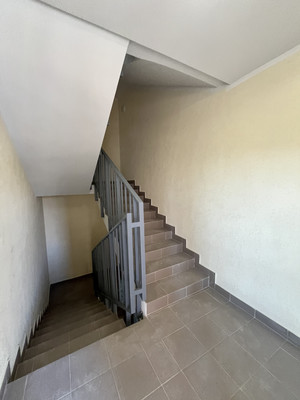 Продам двухкомнатную (2-комн.) квартиру, Ванеева ул, 40А, Нижний Новгород г