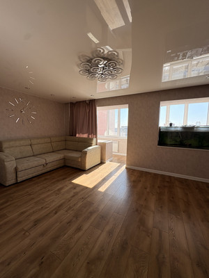 Сдам трехкомнатную (3-комн.) квартиру, Чавайна б-р, 12, Йошкар-Ола г