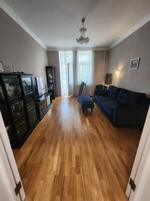 Продам трехкомнатную (3-комн.) квартиру, Стратонавтов проезд, 9, Москва г