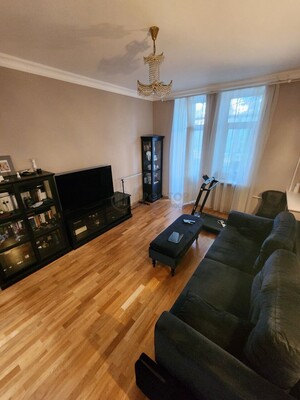 Продам трехкомнатную (3-комн.) квартиру, Стратонавтов проезд, 9, Москва г