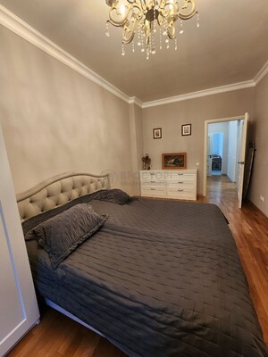 Продам трехкомнатную (3-комн.) квартиру, Стратонавтов проезд, 9, Москва г