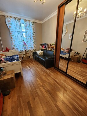 Продам трехкомнатную (3-комн.) квартиру, Стратонавтов проезд, 9, Москва г