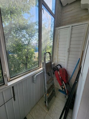 Продам трехкомнатную (3-комн.) квартиру, Стратонавтов проезд, 9, Москва г