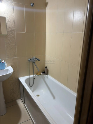 Продам однокомнатную (1-комн.) квартиру, Юрловский проезд, 14к4, Москва г