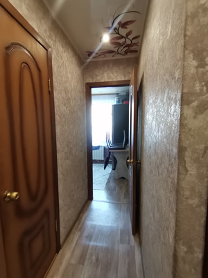 Продам трехкомнатную (3-комн.) квартиру, Осенний проезд, 7, Липецк г