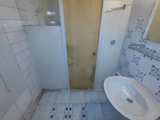 Продам однокомнатную (1-комн.) квартиру, Россошанский проезд, 2к3, Москва г