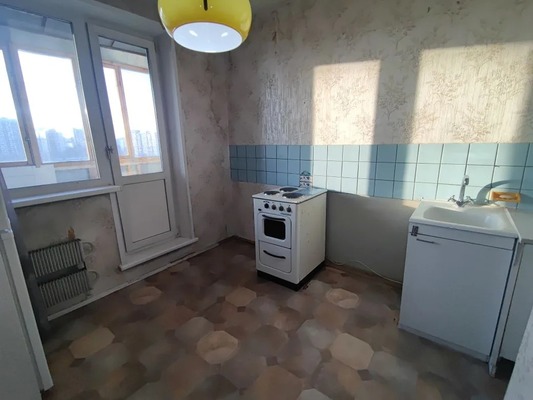 Продам однокомнатную (1-комн.) квартиру, Россошанский проезд, 2к3, Москва г