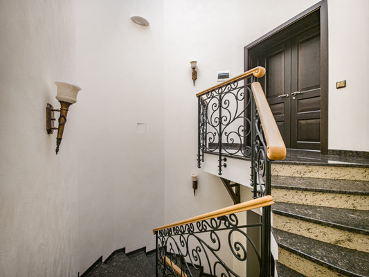 Продам многокомнатную квартиру, Береговая (Шувалово тер.) ул, 18к1, Санкт-Петербург г