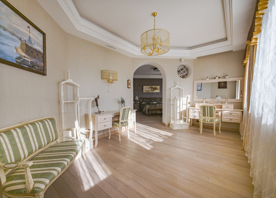 Продам многокомнатную квартиру, Береговая (Шувалово тер.) ул, 18к1, Санкт-Петербург г