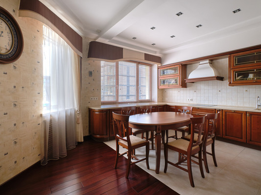 Продам многокомнатную квартиру, Береговая (Шувалово тер.) ул, 18к1, Санкт-Петербург г