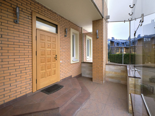 Продам многокомнатную квартиру, Береговая (Шувалово тер.) ул, 18к1, Санкт-Петербург г