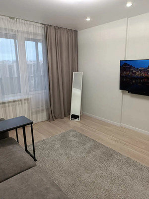 Продам двухкомнатную (2-комн.) квартиру, Петровский б-р, 5, Мурино п