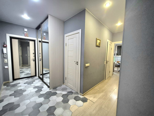 Продам двухкомнатную (2-комн.) квартиру, М.К.Тихонравова (Юбилейный мкр) ул, 35к1, Королев г