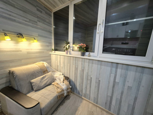 Продам двухкомнатную (2-комн.) квартиру, М.К.Тихонравова (Юбилейный мкр) ул, 35к1, Королев г