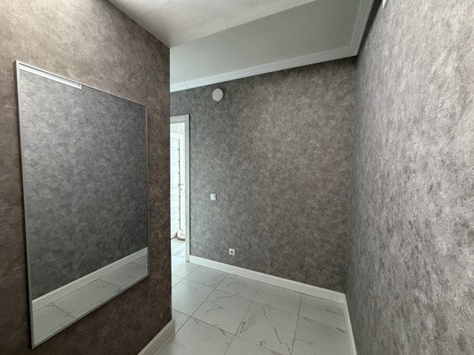 Продам двухкомнатную (2-комн.) квартиру, Красные Казармы ул, 69, Пермь г