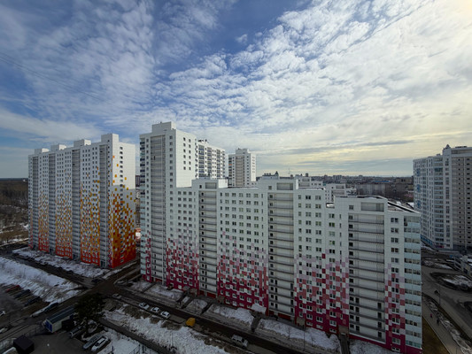 Продам двухкомнатную (2-комн.) квартиру, Красные Казармы ул, 69, Пермь г