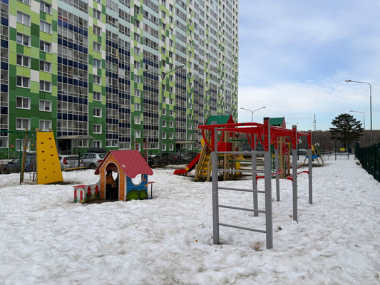 Продам двухкомнатную (2-комн.) квартиру, Красные Казармы ул, 69, Пермь г