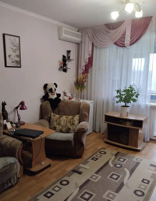 Продам двухкомнатную (2-комн.) квартиру, Весенняя ул, 6, Волгодонск г