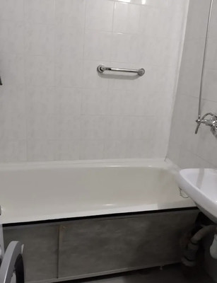 Продам двухкомнатную (2-комн.) квартиру, Весенняя ул, 6, Волгодонск г